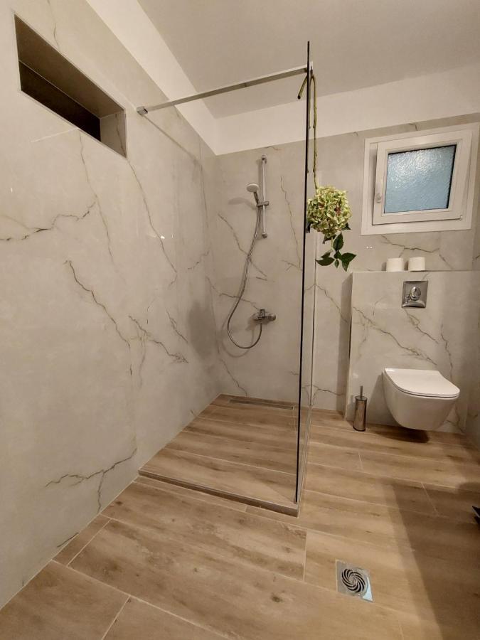 Pine Lodge كافالا المظهر الخارجي الصورة